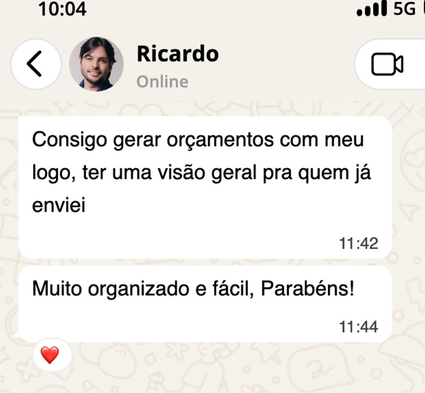 Print real de conversa no WhatsApp de um cliente elogiando o orçamento feito pela OQV